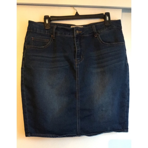 Angel Kiss Dresses & Skirts - Jean skirt